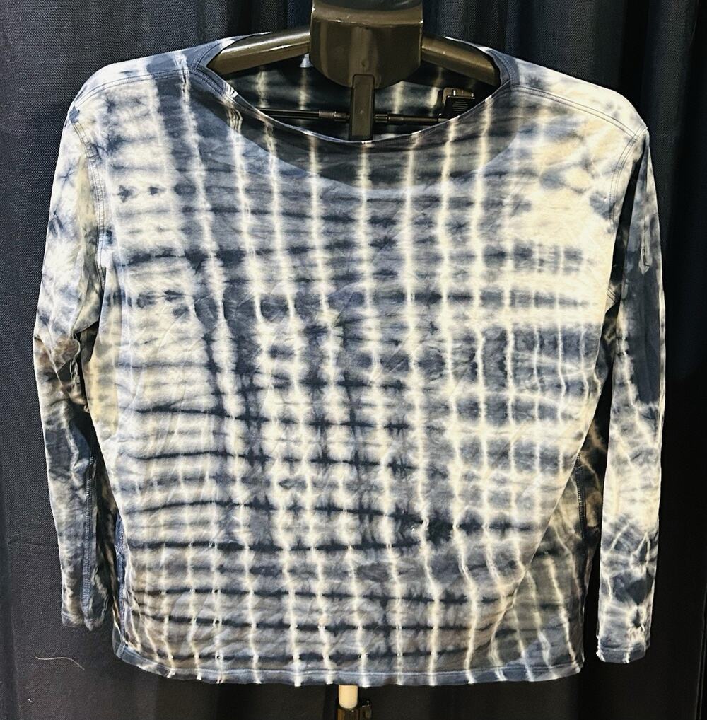 Lululemon Navy Tie-Dye 3/4 Sleeve Shirt